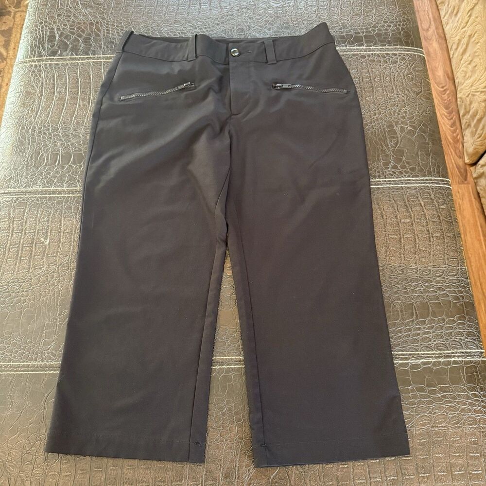 FILA Sport Womens Size 8 Logo Capri Golf Athletic Pants Zippered Pockets